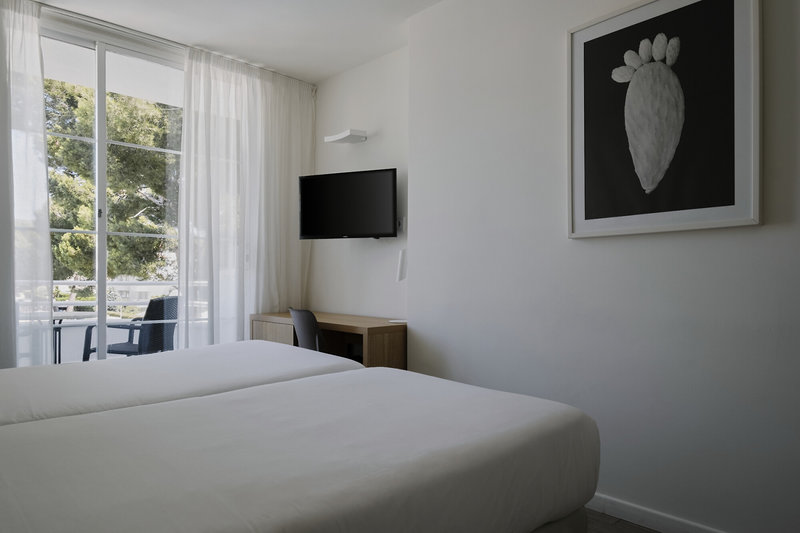 Prinsotel La Pineda 7