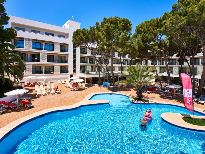 Hotel & Spa S'Entrador Playa  5