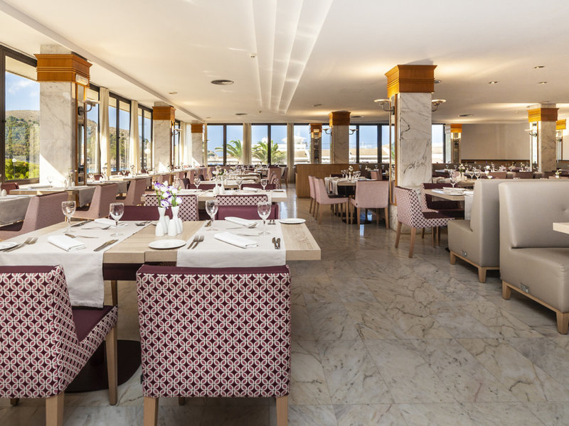 Hotel & Spa S'Entrador Playa  13