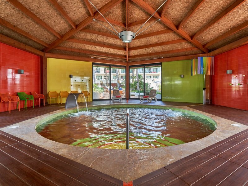 Hotel & Spa S'Entrador Playa  31