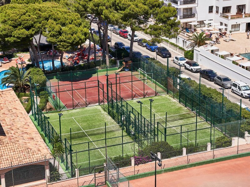 Hotel & Spa S'Entrador Playa  33