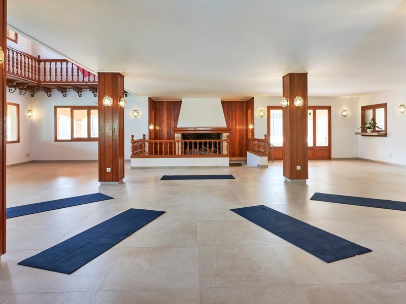 Hotel & Spa S'Entrador Playa  36