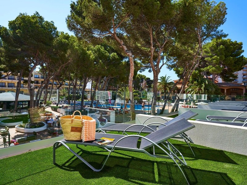 Hotel & Spa S'Entrador Playa  45