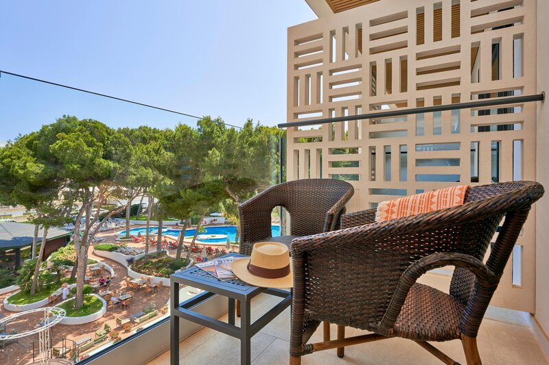 Hotel & Spa S'Entrador Playa  8