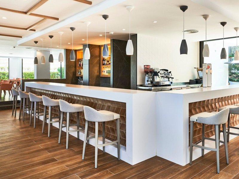 Hotel & Spa S'Entrador Playa  15