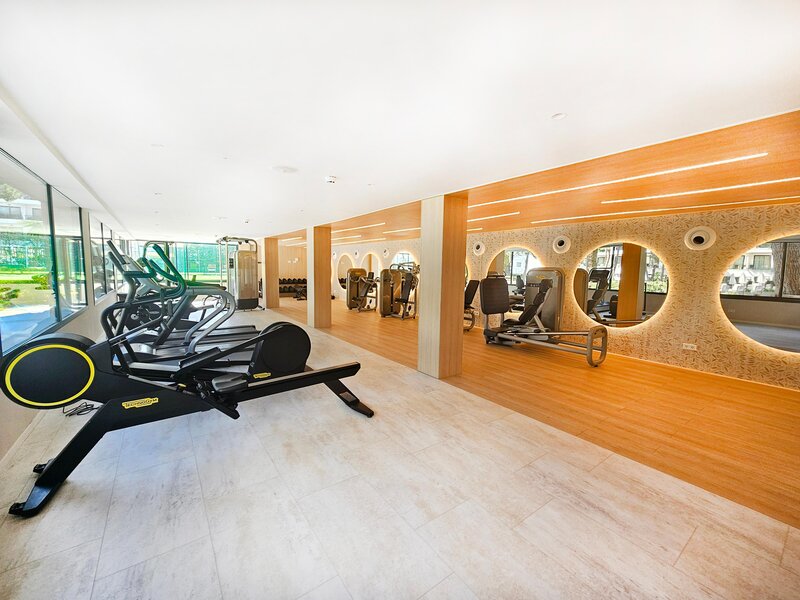 Hotel & Spa S'Entrador Playa  6