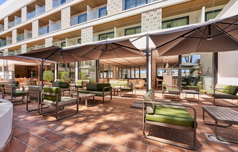 Hotel & Spa S'Entrador Playa  8