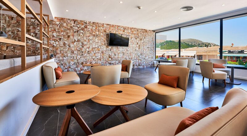 Hotel & Spa S'Entrador Playa  13
