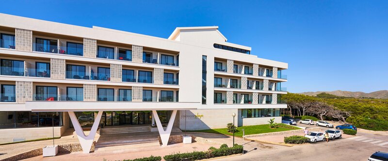 Hotel & Spa S'Entrador Playa  22