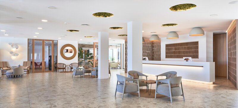 Hotel & Spa S'Entrador Playa  37