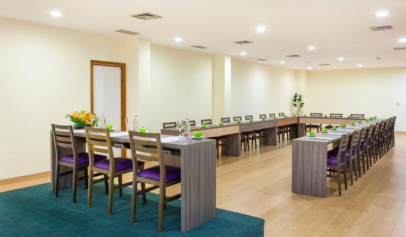 Hotel & Spa S'Entrador Playa  44