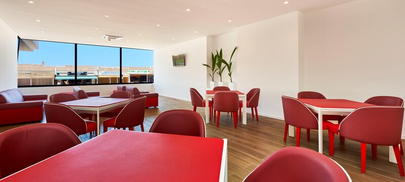 Hotel & Spa S'Entrador Playa  46