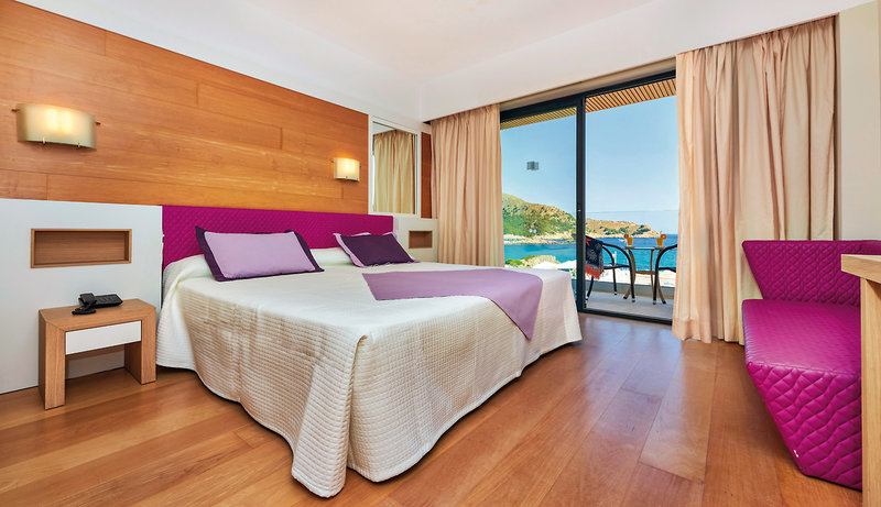 Hotel & Spa S'Entrador Playa  7