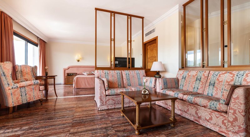Hotel Serrano Palace 18