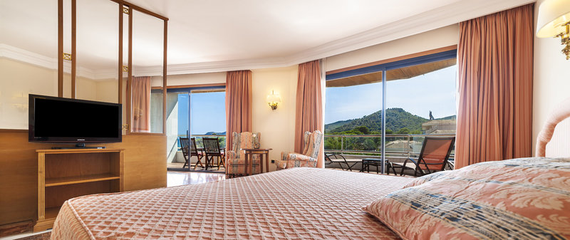 Hotel Serrano Palace 11