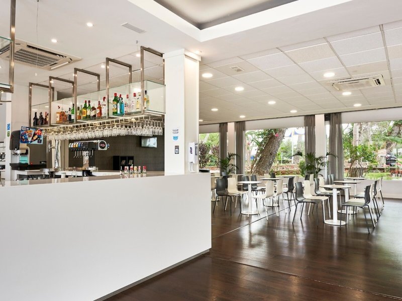 Globales Cala Blanca 7