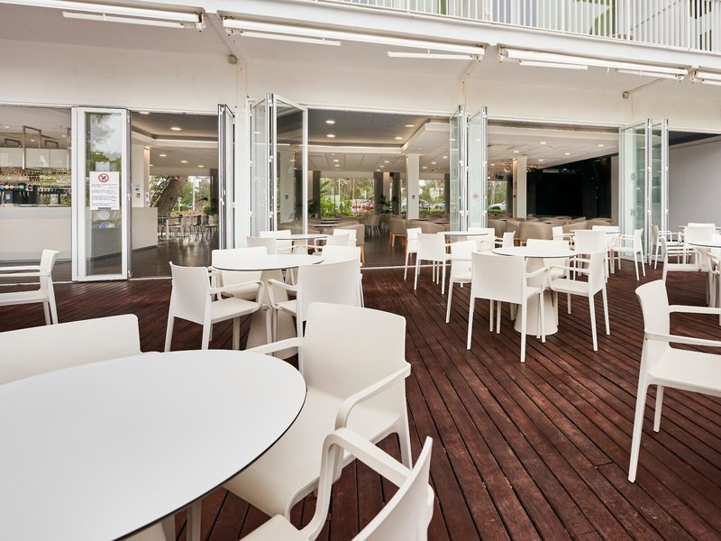 Globales Cala Blanca 12