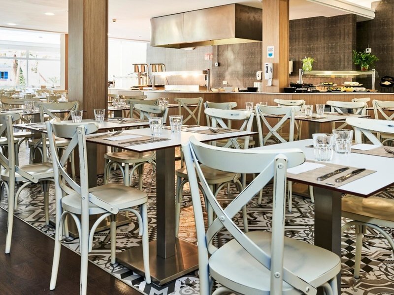 Globales Cala Blanca 13