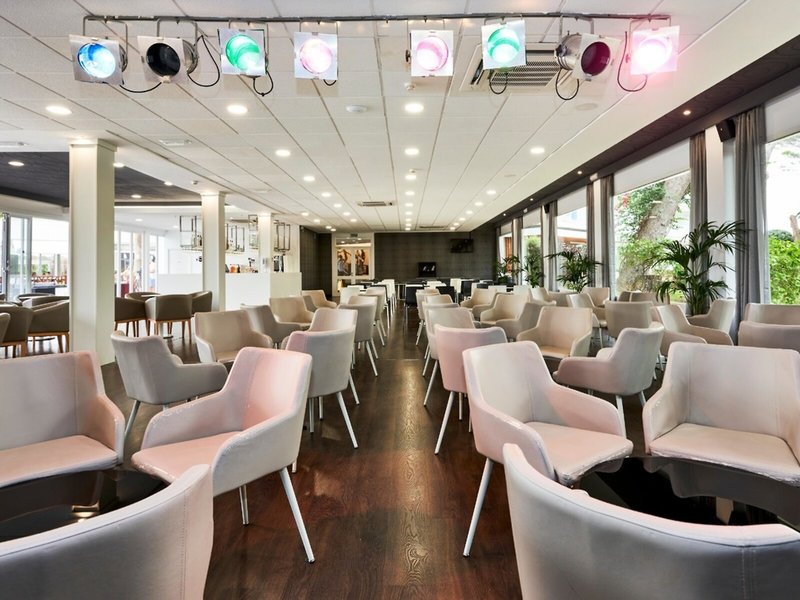 Globales Cala Blanca 16