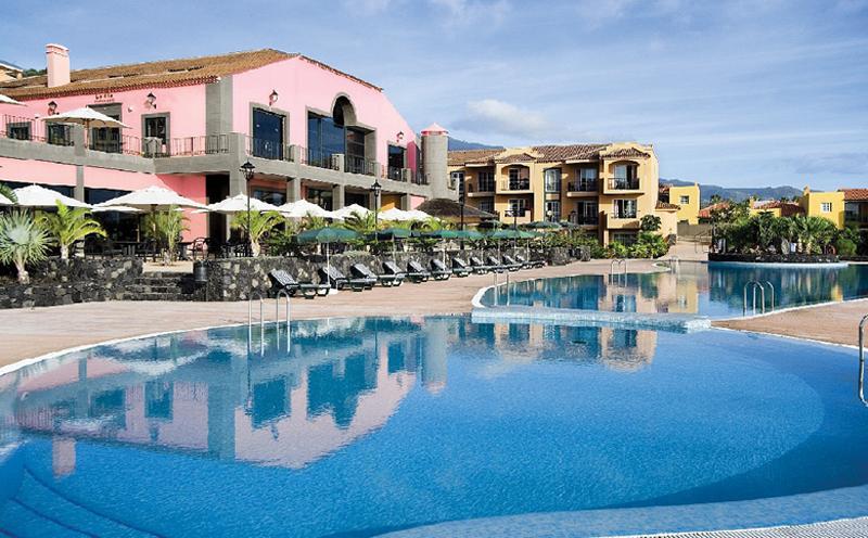 Hotel Las Olas 4