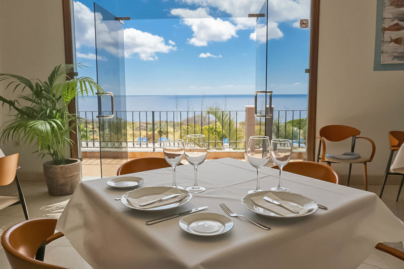 Hotel Las Olas 8
