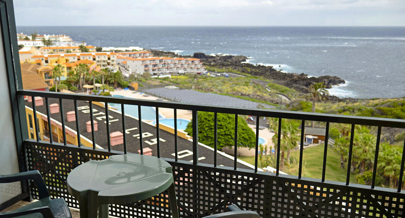 Hotel Las Olas 11
