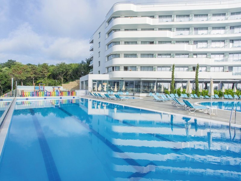 RIU Astoria 10