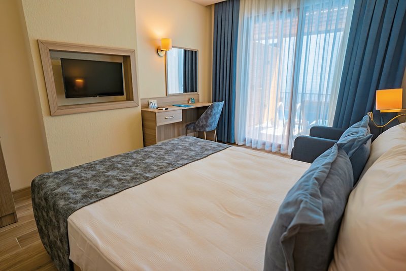 Master Family Club Side  9