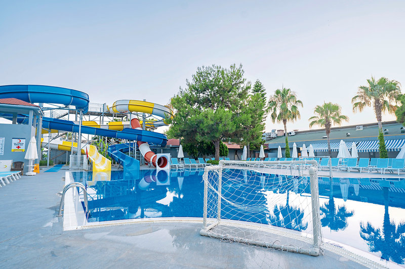 Master Family Club Side  13