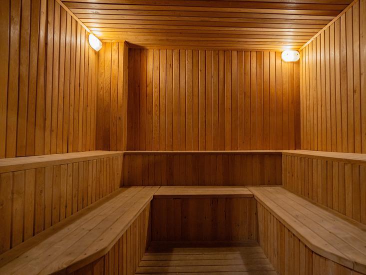 Master Family Club Side  11