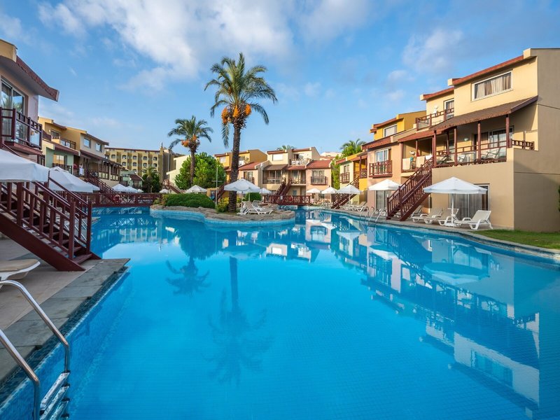 Silence Beach Resort 19 - Outdoor Pool