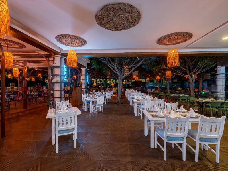 Silence Beach Resort 46 - Restaurant