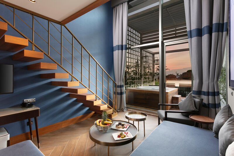 Titanic Beach Lara 38