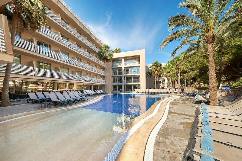 Occidental Cala Vinas 1