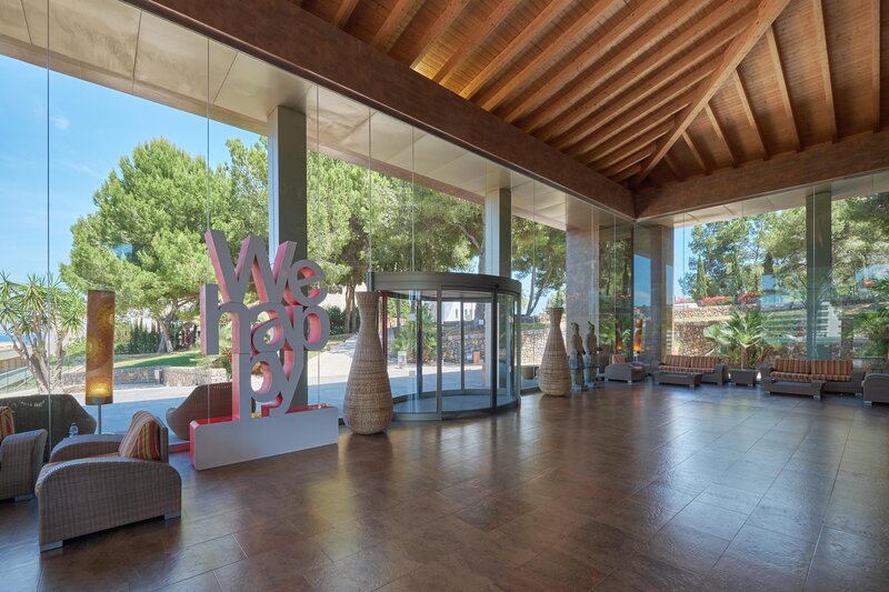 Occidental Cala Vinas 34