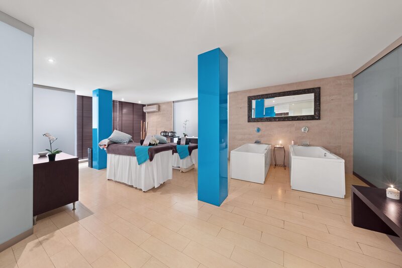 Occidental Cala Vinas 41