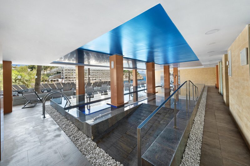 Occidental Cala Vinas 43