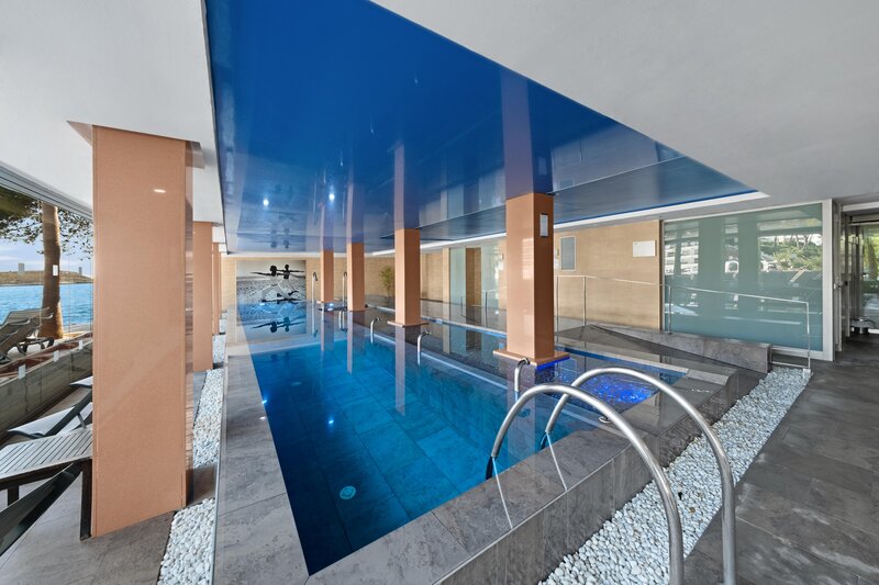 Occidental Cala Vinas 63