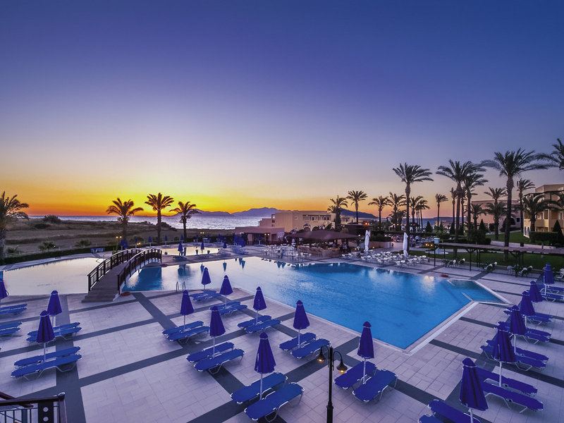 Horizon Beach Resort 11