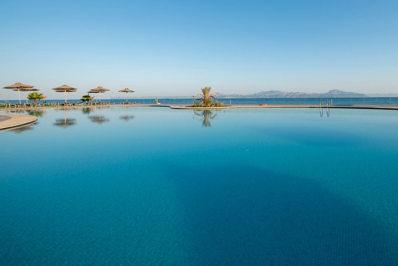 Horizon Beach Resort 25