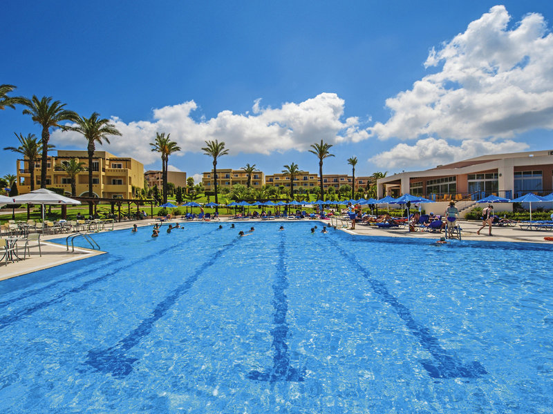 Horizon Beach Resort 9