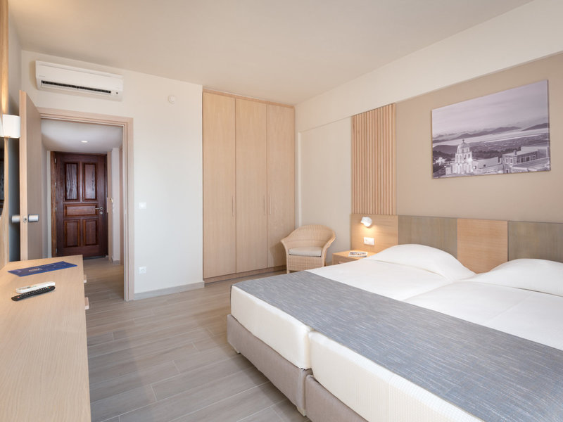 Horizon Beach Resort 42