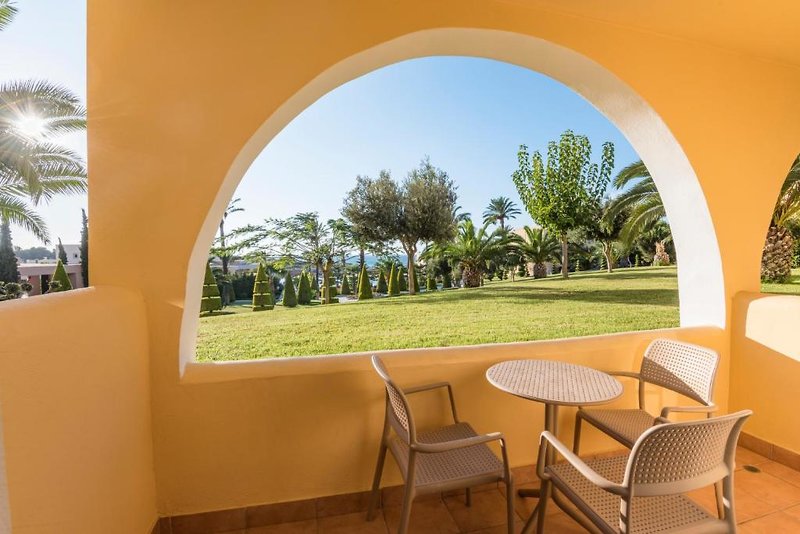 Horizon Beach Resort 23