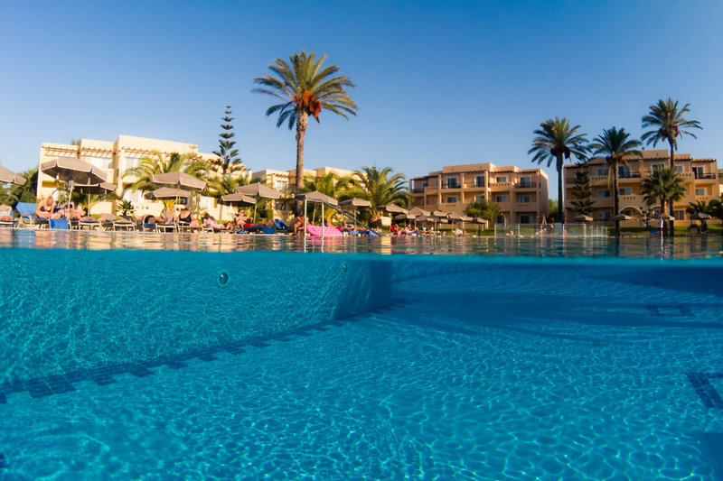 Horizon Beach Resort 20