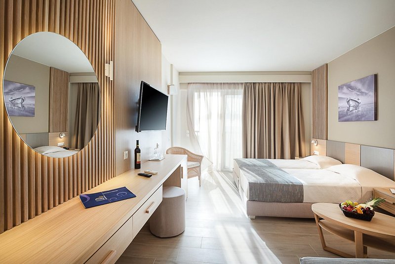 Horizon Beach Resort 25