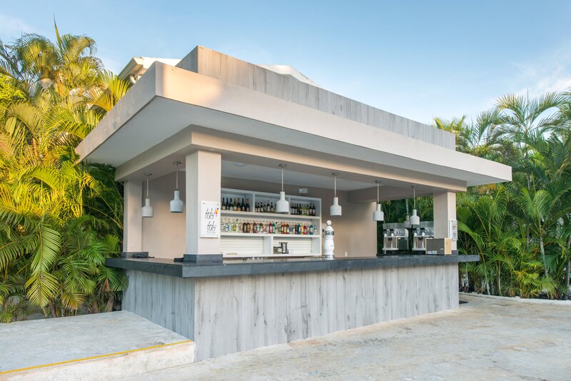 Emotions by Hodelpa Juan Dolio 256