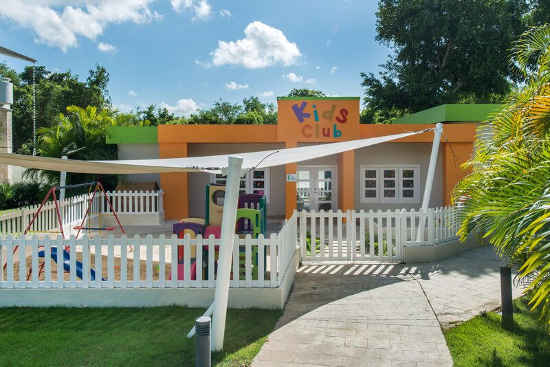 Emotions by Hodelpa Juan Dolio 332