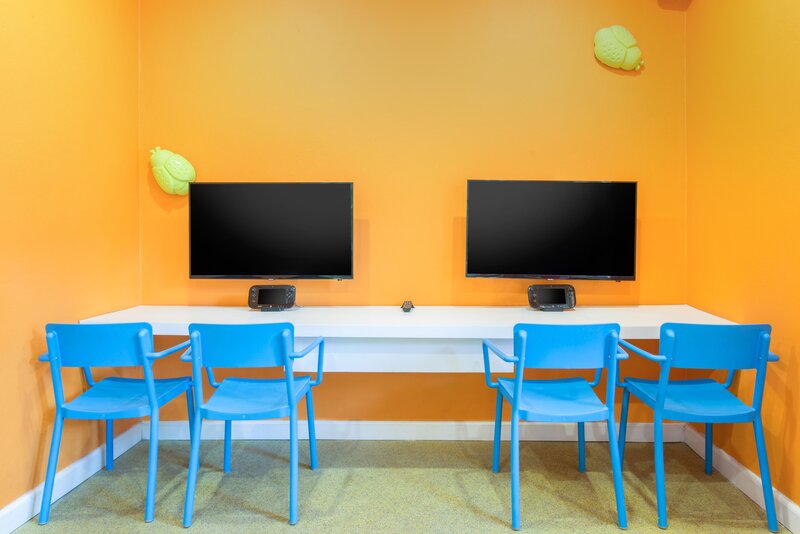 Emotions by Hodelpa Juan Dolio 334