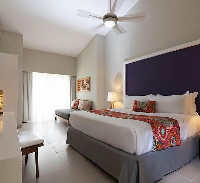 Emotions by Hodelpa Juan Dolio 351