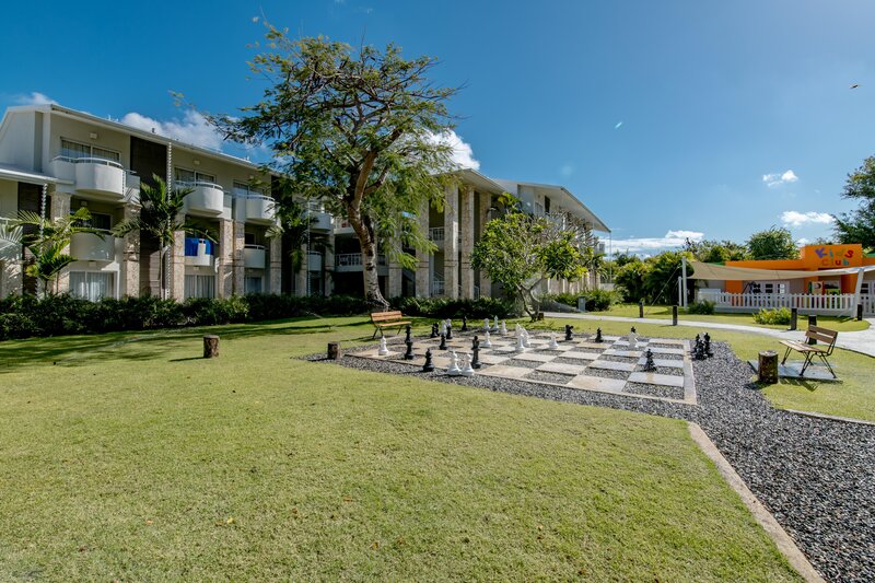 Emotions by Hodelpa Juan Dolio 40